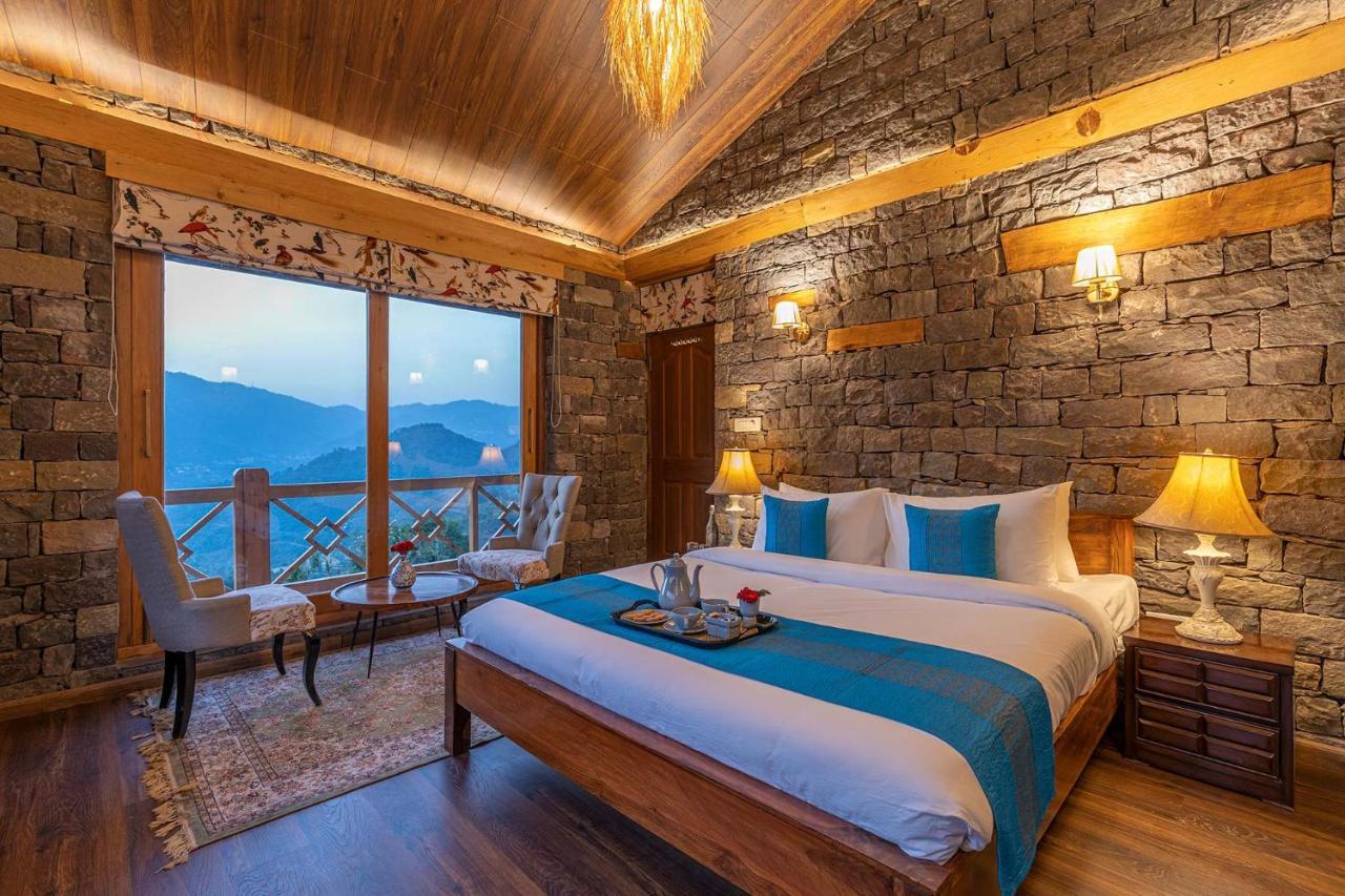 Stayvista At Mountain Mirage 3Br Villa Luxury In Kasauli With Jacuzzi Солан Экстерьер фото