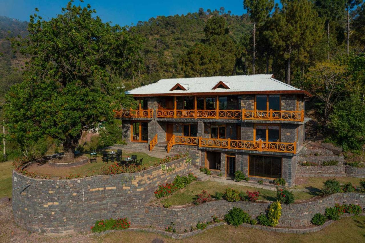 Stayvista At Mountain Mirage 3Br Villa Luxury In Kasauli With Jacuzzi Солан Экстерьер фото